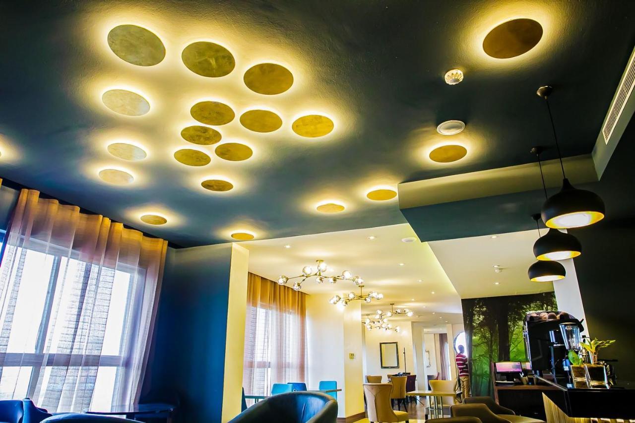 Royal Residences By Design Union Aliayabiagba Extérieur photo
